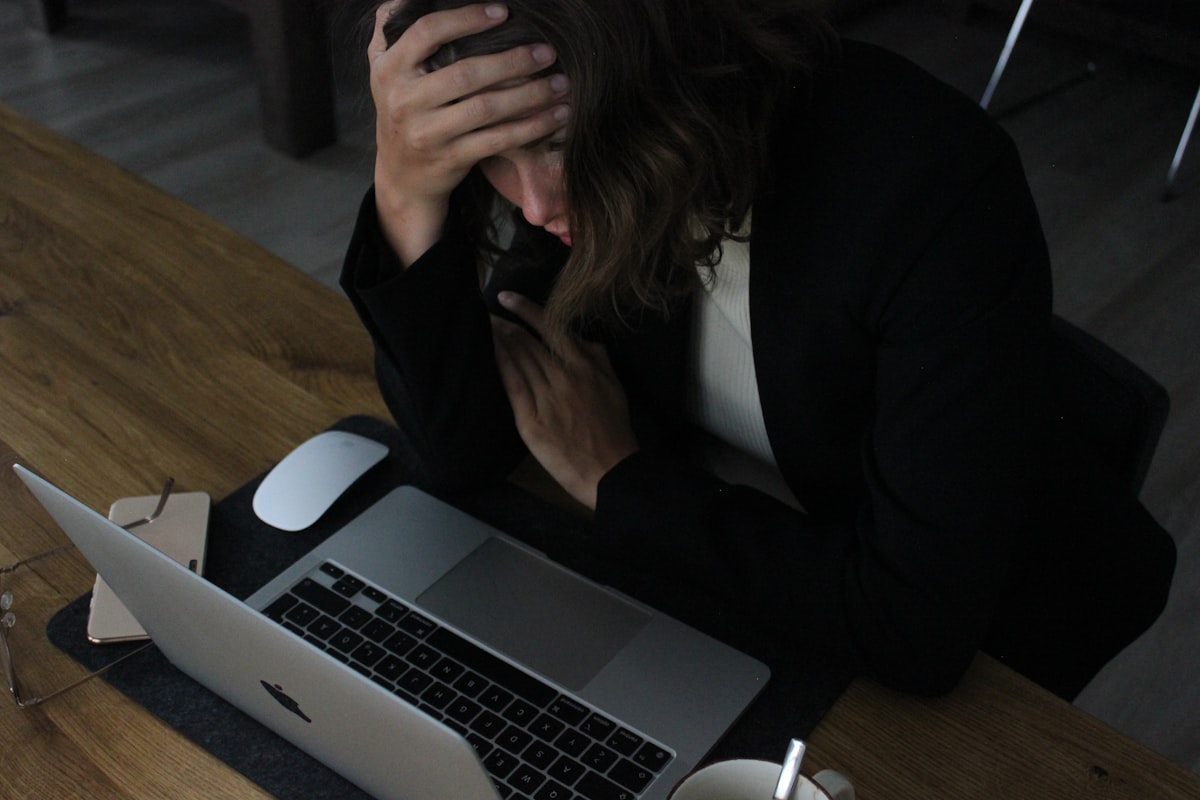 Geldstress maakt je hersenen tijdelijk trager